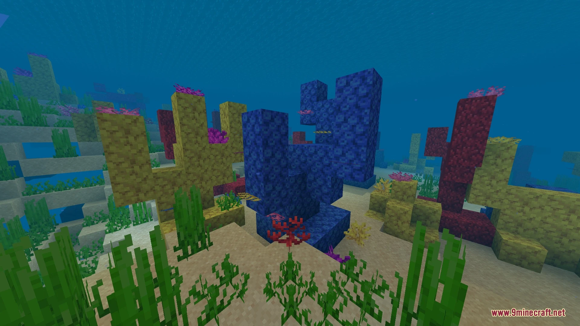 Ultra X-Ray + Night Vision Shader (26.x, 1.21) – Glowing Ores and Underground Screenshot 2 Ultra X-Ray + Night Vision Shader (26.x, 1.21) – Glowing Ores and Underground Screenshot 2